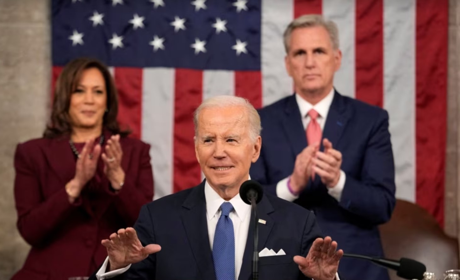 Biden reclama consenso para reformar el sistema migratorio (Video)