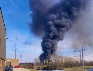 Otra tragedia en Ohio: Múltiples víctimas quemadas tras explosión en planta de fabricación de metales (VIDEOS)