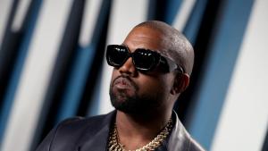 Las finanzas de Kanye West están siendo controlados por su nueva esposa