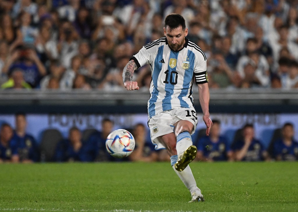 Messi marcó un GOLAZO y llegó a los 800 en su carrera ante Panamá (Video)