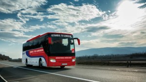 El viaje en autobús “más largo del mundo” tardará 56 días en cruzar Europa