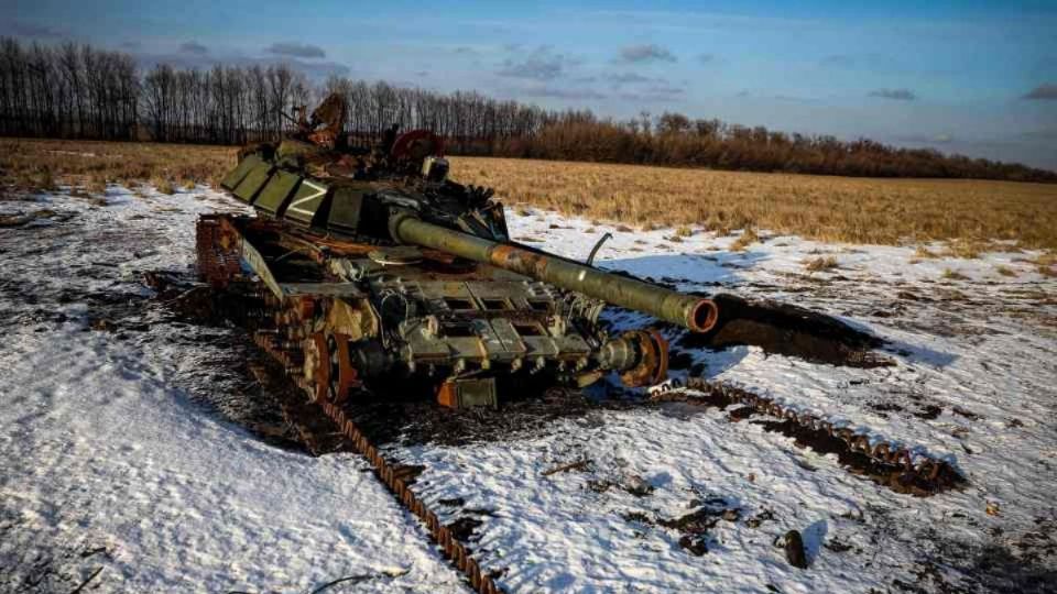 Ucranianos reconstruyen tanques rusos y los usan en contra de Putin en la guerra