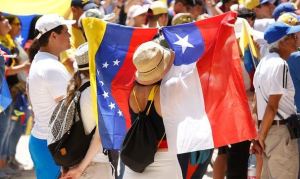 Cuentan cómo afecta a la comunidad venezolana los delitos y la “viveza criolla” en Chile