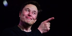 Chinos asisten a un evento para conocer a Elon Musk… pero se toparon con un impostor