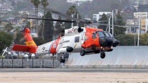 Desenlace fatal: Avión de la Marina de EEUU se estrella frente a la costa de California y deja tres muertos