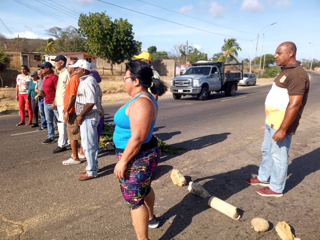 Apagones se acentúan en Paraguaná, pero la gobernación de Falcón asegura que “hay estabilidad eléctrica”