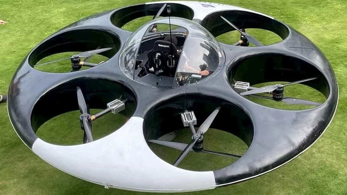 VIDEO: Desarrollan el primer platillo volador tripulado totalmente eléctrico del mundo