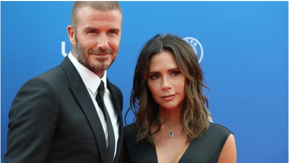 EN VIDEO: Victoria y David Beckham interpretando una canción de las Spice Girls