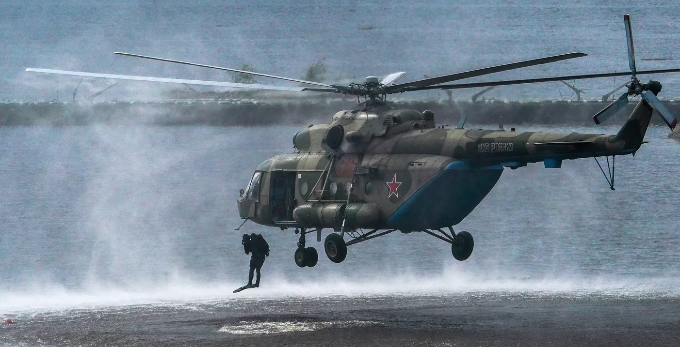 Tragedia aérea en Siberia: al menos seis fallecidos en accidente de helicóptero con turistas