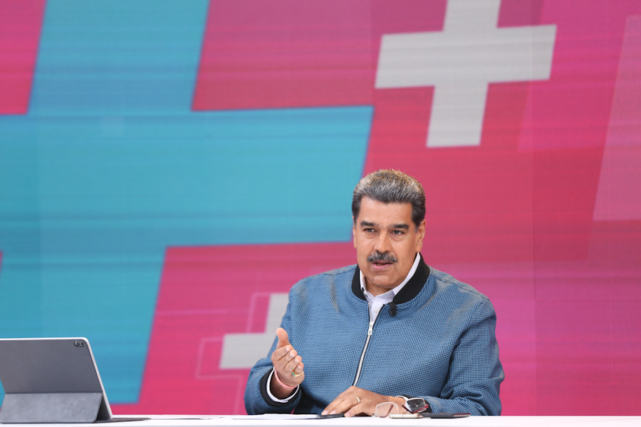 Maduro respondió con insultos al llamado de Guaidó a nuevas sanciones contra el chavismo