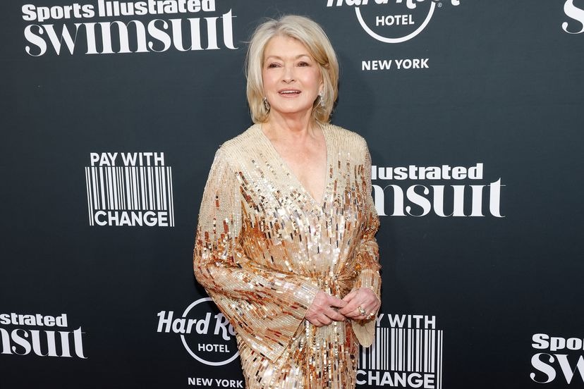 Martha Stewart recibe una ola de críticas por utilizar el hielo de un iceberg para enfriar sus cócteles