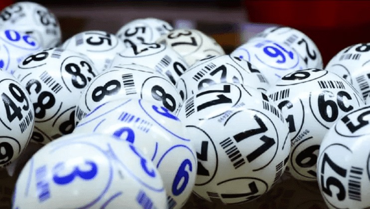 Ganó 100 mil dólares en la lotería “gracias” a una tragedia familiar