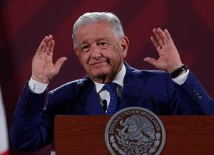 López Obrador califica a gobernador de Texas como “señor de malas entrañas”