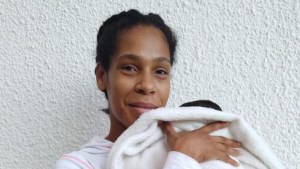 Venezolana que entró en labor de parto sobre el techo de un tren en la frontera de EEUU contó su peor temor
