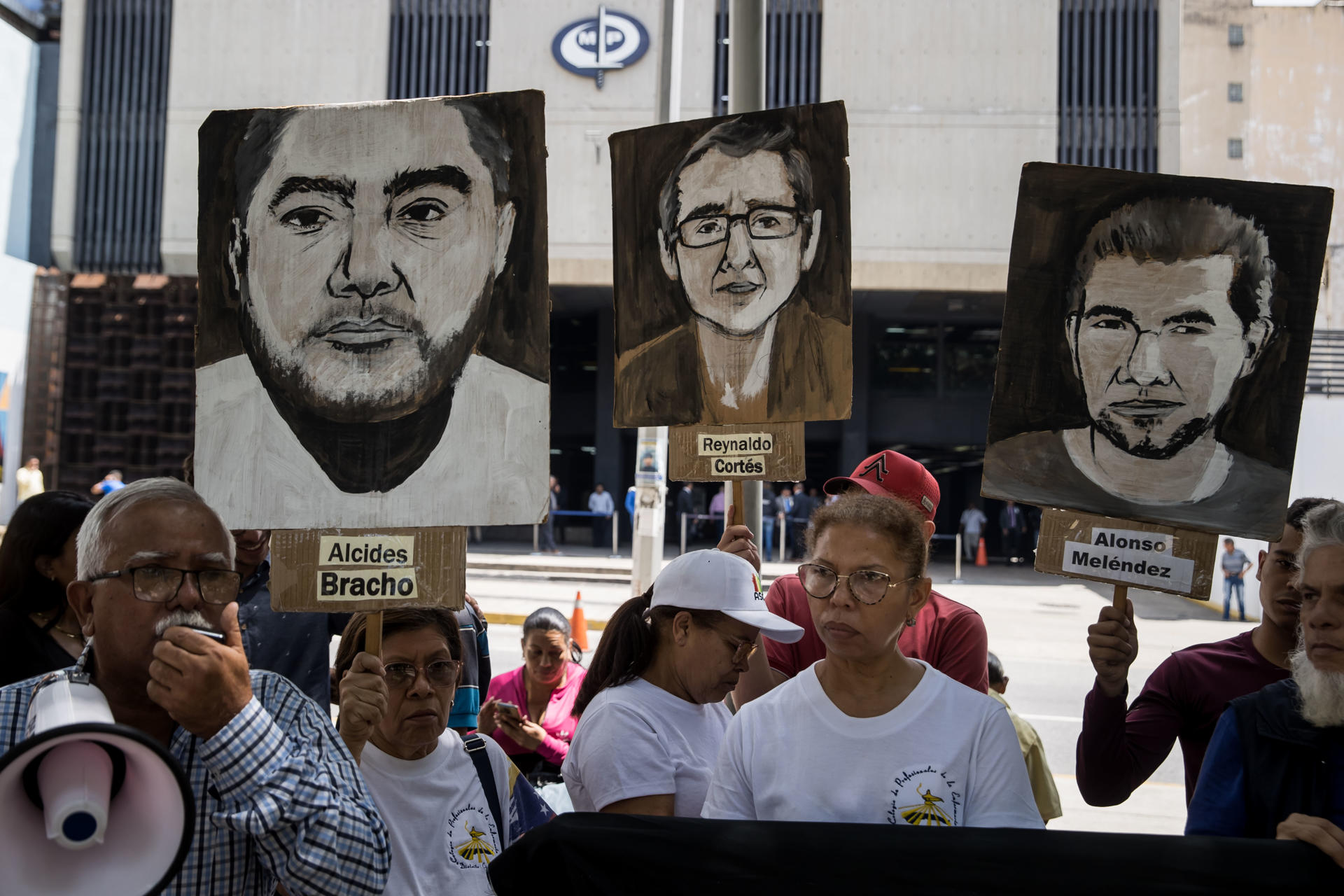 El canje de “presos políticos”, una propuesta “desesperada” en Venezuela