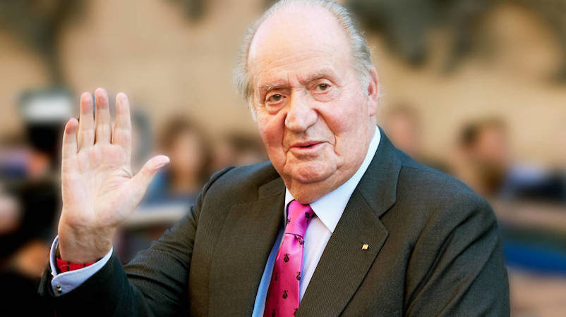 Rey emérito español Juan Carlos I celebra la decisión del tribunal del Reino Unido