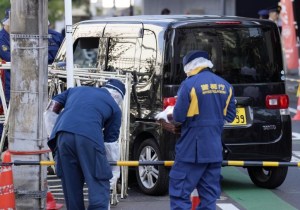 Detenido un hombre en Tokio tras estrellar su carro frente a la Embajada de Israel