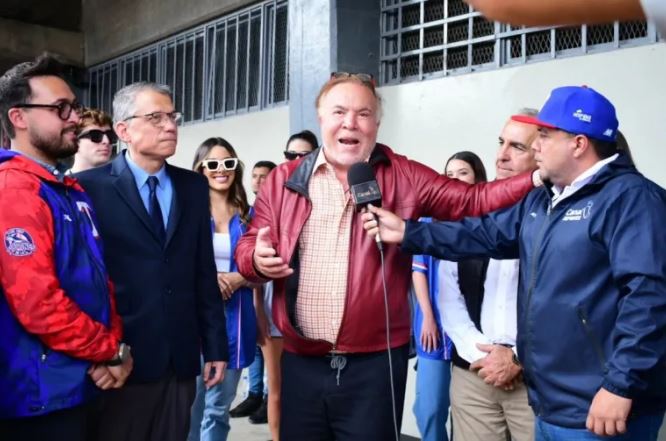 El escándalo que provocó Wilmer Ruperti en Tiburones por “una decisión corporativa” (Video)