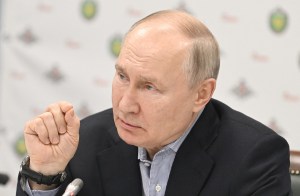 Putin prometió intensificar los bombardeos rusos en Ucrania