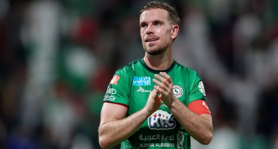 Figura del fútbol inglés rompe el silencio tras abandonar la liga árabe