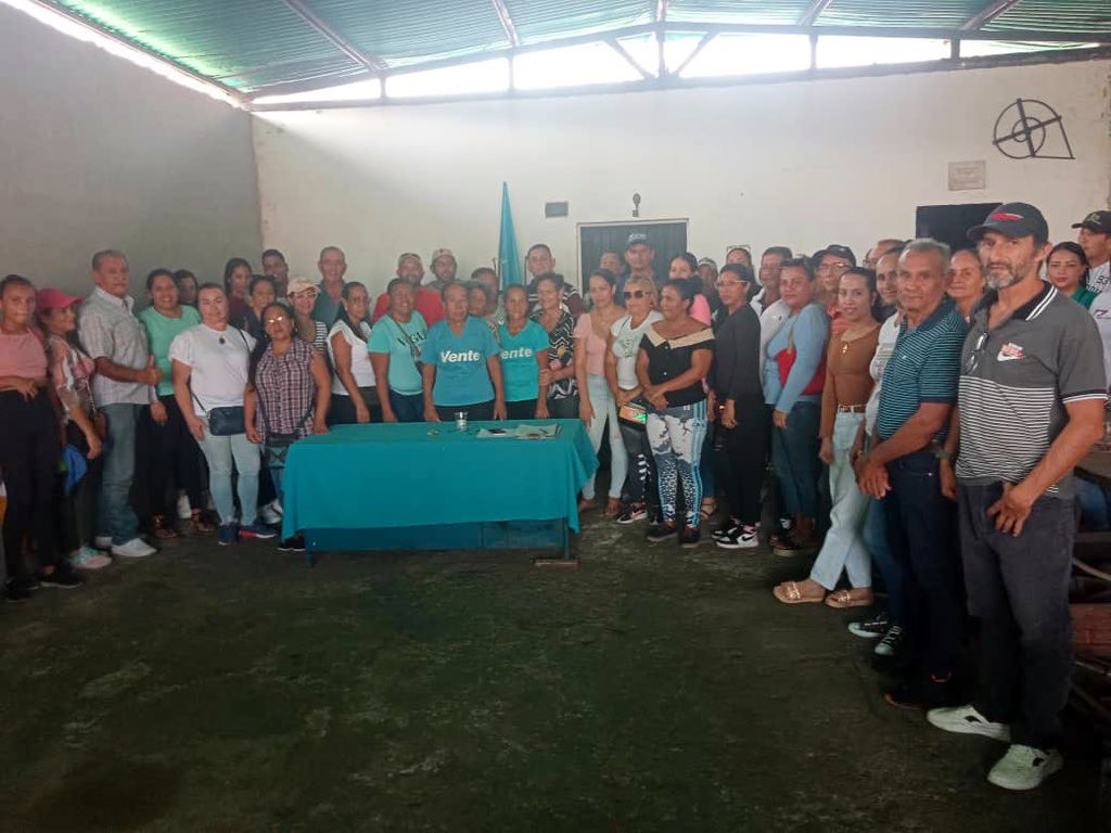 Vente Mérida juramentó a los 16 colegios ciudadanos en el municipio Caracciolo Parra y Olmedo