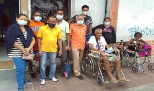 Pacientes de la Unidad de Diálisis Valencia Sur exigen reparación de la planta eléctrica