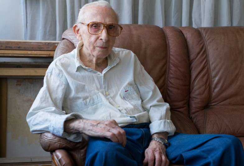 Fallece el español Luis Torras, el pintor más viejo del mundo, a los 111 años