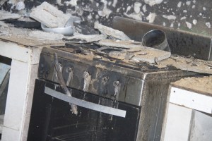 Explosión de bombona de gas causa voraz incendio en una vivienda en Maturín (FOTOS)