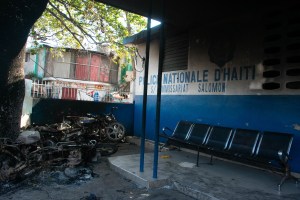 Violencia en Haití: las pandillas están mejor organizadas que la policía (IMÁGENES)