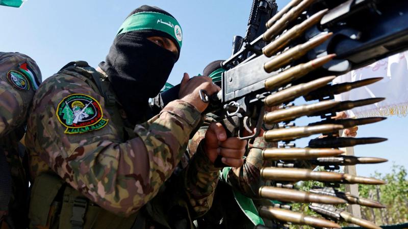 Asaltos masivos de Hamás en bancos de Palestina: se robaron cerca de 70 millones de dólares en tres días