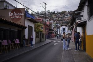 Bloomberg: Clase media tiene cada vez menos acceso a las zonas más cotizadas de Caracas