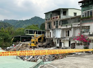 Continúan las labores de rescate tras el terremoto de Taiwán, que ha causado 13 muertos