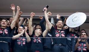 El Bayer Leverkusen se coronó campeón de la Bundesliga por primera vez en su historia 