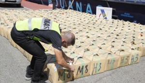 Las autoridades intervinieron 25 toneladas de hachís en España en el mayor alijo desde 2015