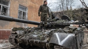 Al menos cinco heridos en un ataque ucraniano con misiles contra la anexionada Lugansk