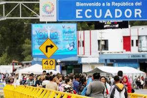 ¿Cuál es la situación de los venezolanos y sus pasaportes en Ecuador tras cierre de la embajada?