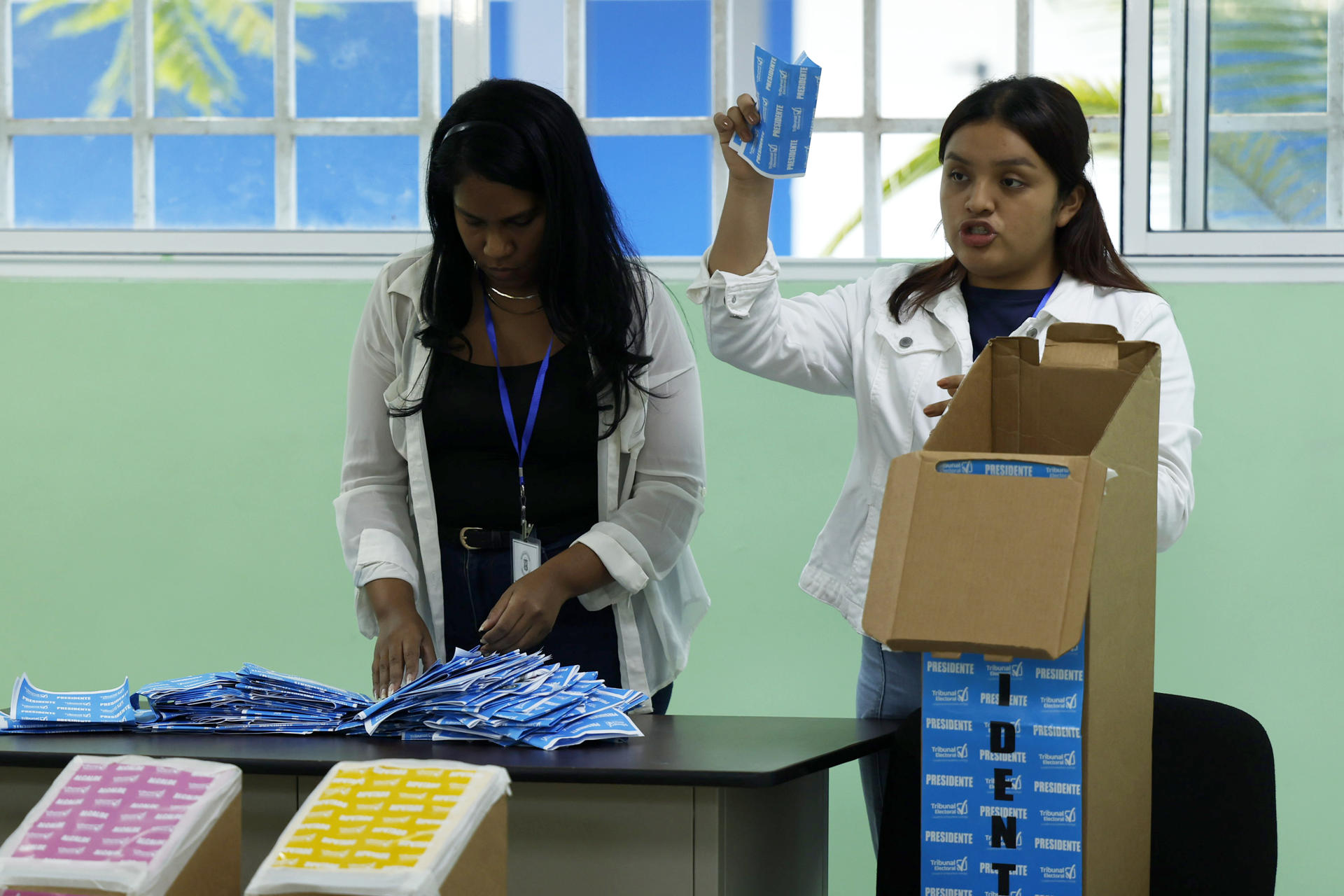 Panamá espera los resultados tras una jornada electoral marcada por la participación