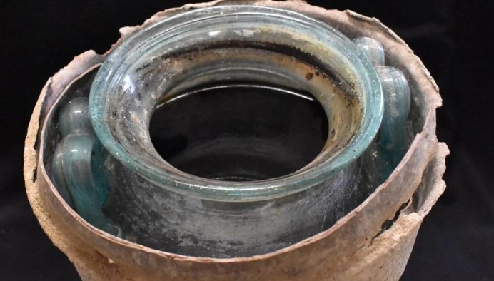 Descubren el vino más antiguo del mundo en una tumba romana en un pueblo del sur de España