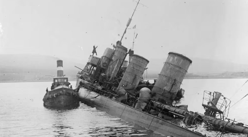 El día que Alemania hundió su propia flota: 52 barcos a pique y los últimos muertos de la Primera Guerra Mundial