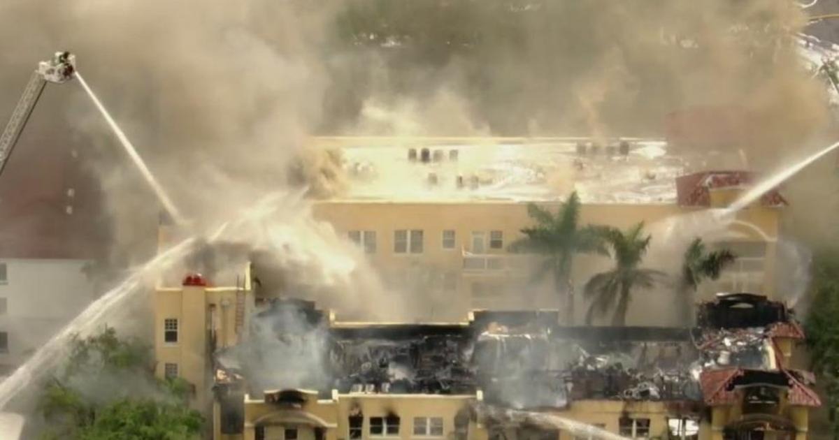 Sospechoso del devastador incendio intencional y tiroteo en edificio en Miami terminó arrestado
