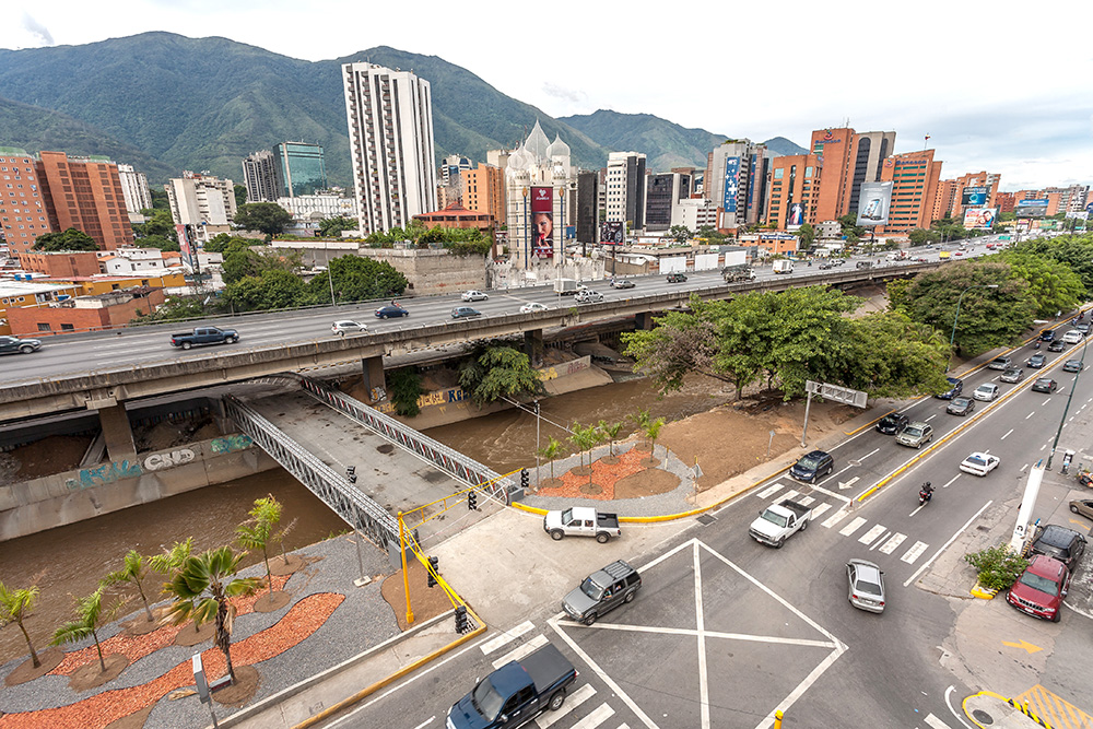 Denuncian corrupción policial en Caracas: procedimientos terminan tras pago de “peaje” exorbitante
