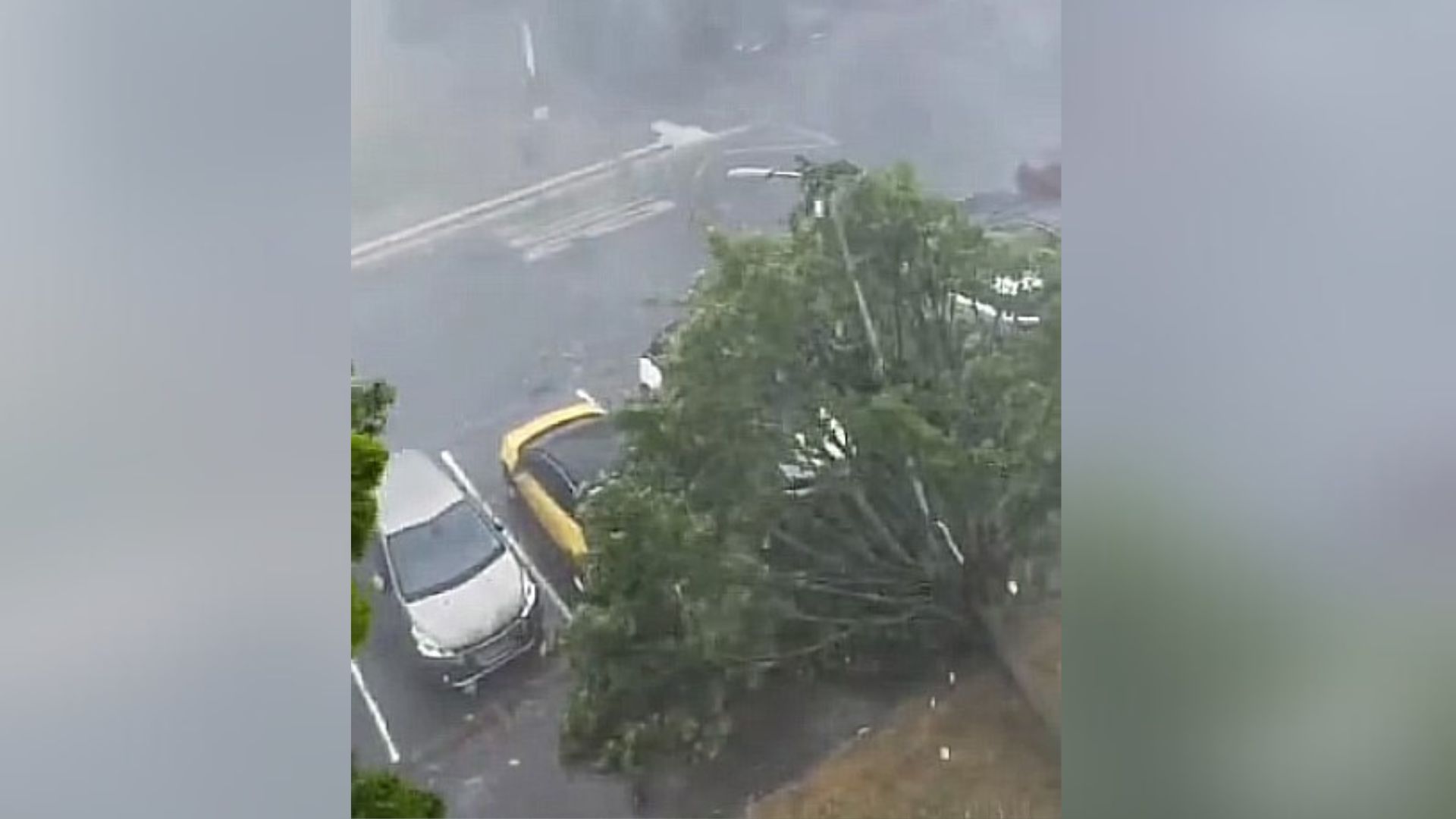 Vientos huracanados y granizos sorprendieron a los guaros este miércoles #2Oct